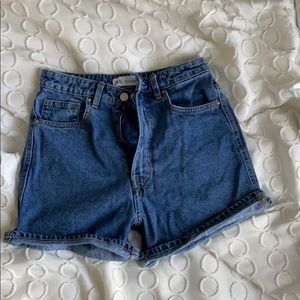 Zara shorts!